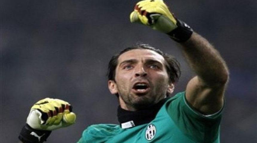 M.City'yi aşağıladı!