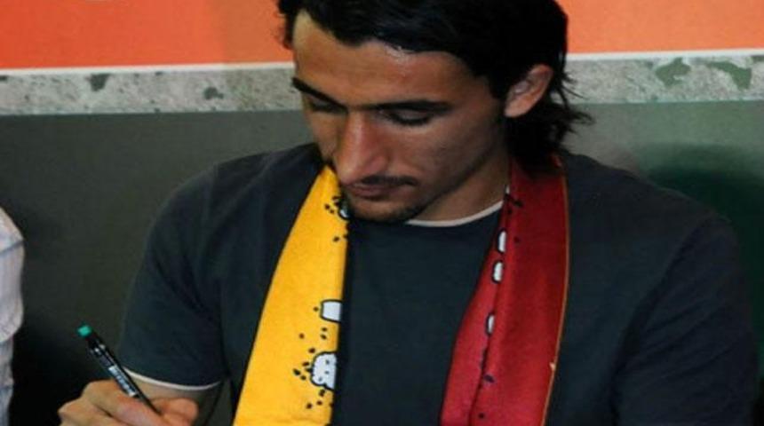 Valencia'dan Topal resti!
