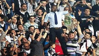 Tribünde Pascal şov! (VİDEO)