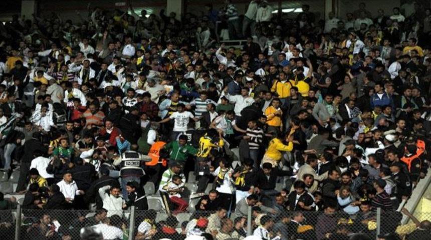 Trib&uuml;nler darmaduman!