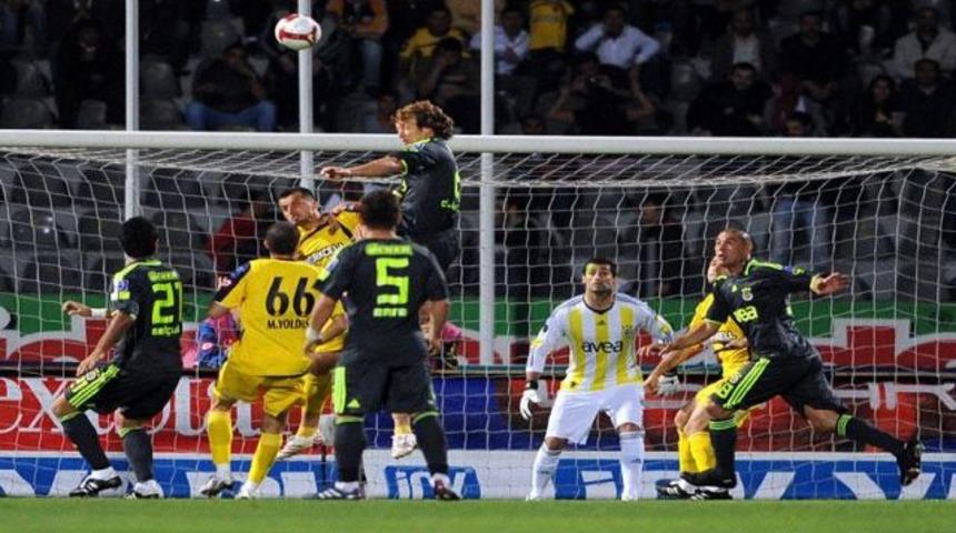 Fenerbah&ccedil;e'den m&uuml;thiş rekor!