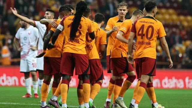 Taraftarlar o ismin varlığını bile unutmuştu! Kiralık gittiği kulüpten açıklama geldi... O isim Galatasaray'a geri dönüyor