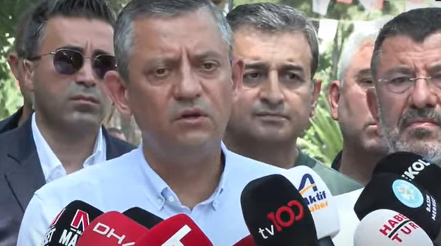 Özgür Özel, Adalet Bakanı ile görüştüğünü duyurdu! "Bakanımız kapsamlı bir açıklama yaptı"