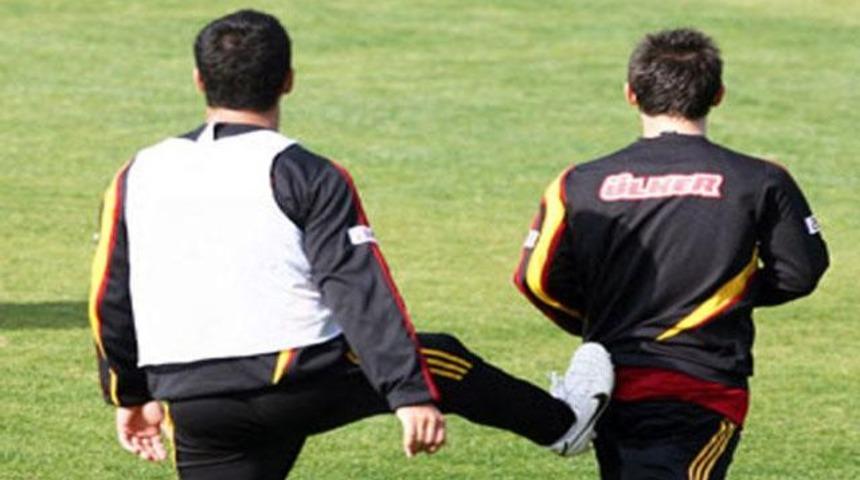 Ve G.Saray ilk imza'yı attırdı!