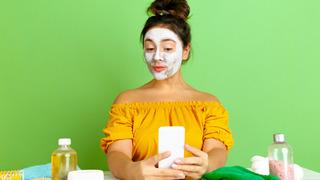 Sosyal medyada 'Cilt bakım rutini' videosu izleyenler dikkat! Gençler risk altında! Uzmanlar uyardı...