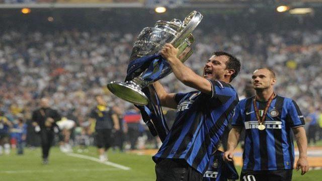 Stankovic sözleşme yeniledi!