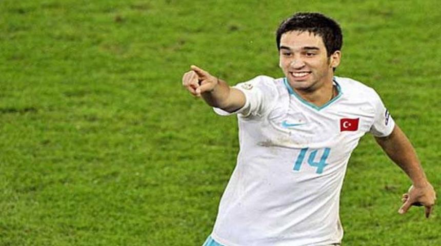 Y&ouml;netim gitmeyecek dese de Arda...