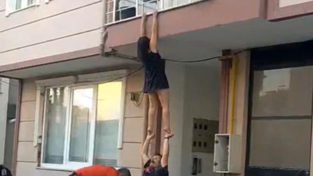 Burdur'da bir garip olay! Doğalgaz açıp intihar etmek istedi, ekipleri aradı... Kurtarılınca balkondan atlamaya çalıştı