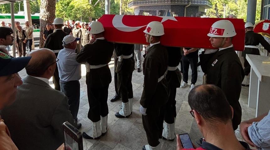 Denizli gazisine askeri törenle veda etti