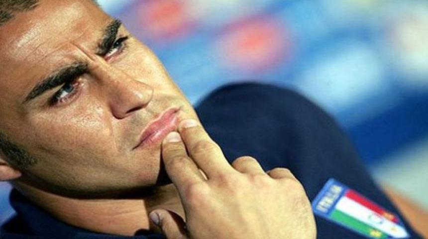 Cannavaro'dan s&uuml;rpriz karar!