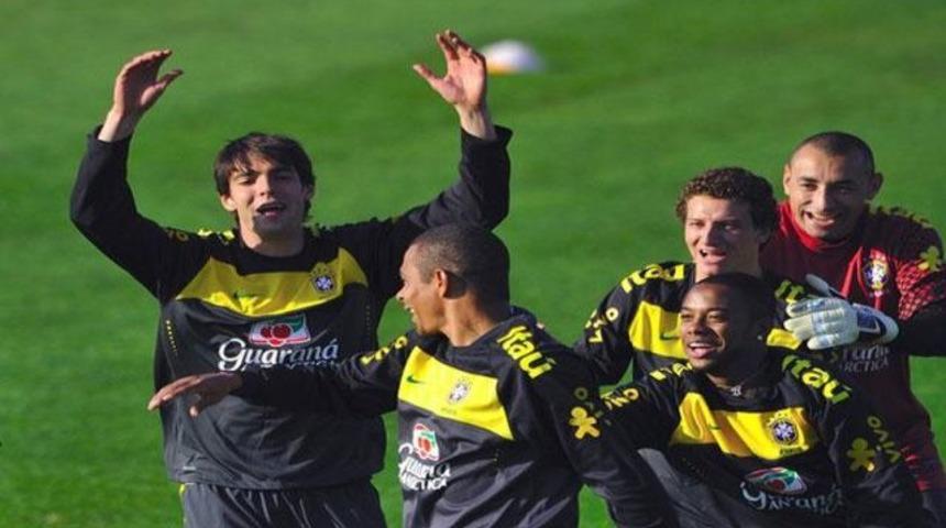 Benitez, Elano'yu istiyor!