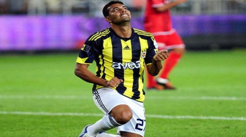F.Bah&ccedil;e'de Andre Santos şoku!