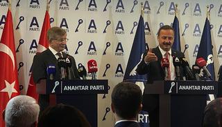 Ahmet Davutoğlu, Yavuz Ağıralioğlu'nu ziyaret etti! "Yetkiniz boşa düştü"