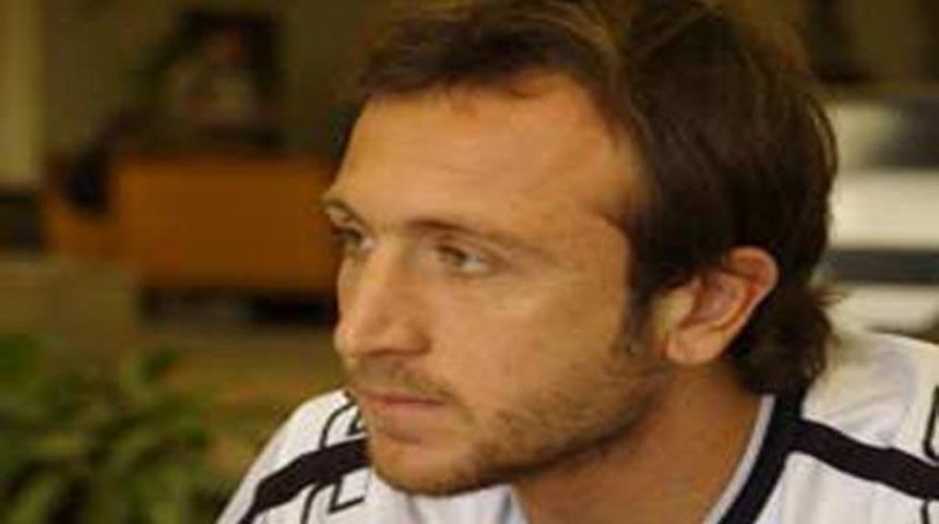 Fener, İlhan Eker'i renklerine bağladı!