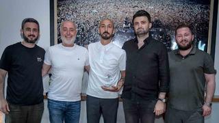 Bursaspor Ahmet İlhan Özek ile yollarını ayırdı