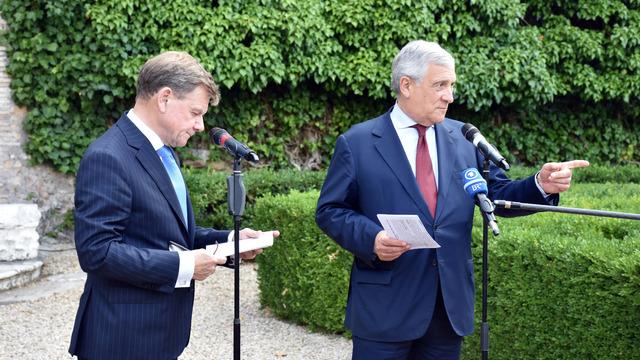 İtalya ve Almanya dışişleri bakanları, ikili, bölgesel ve uluslararası meseleleri görüştü