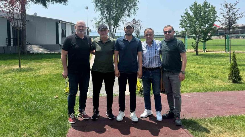 Kocaelispor’da Selçuk İnan göreve başladı