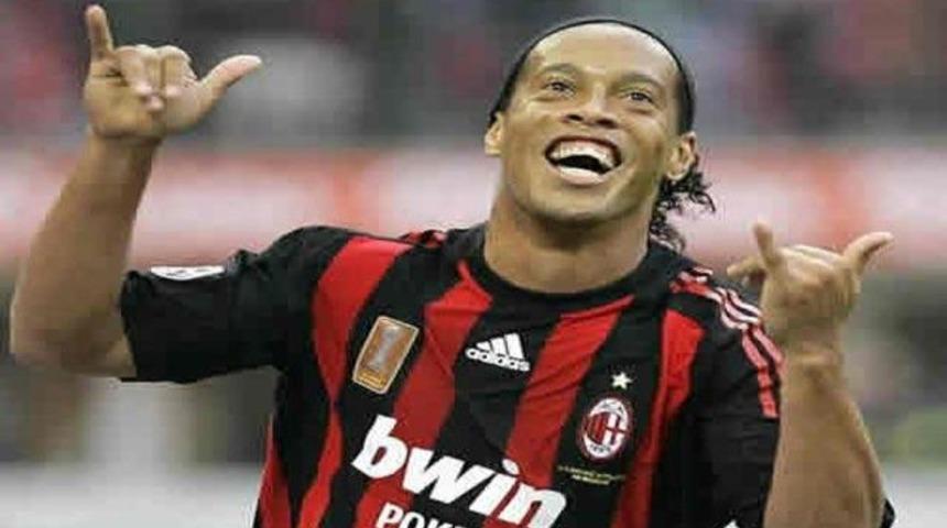 Kanarya Milanlı yıldızı getiriyor!