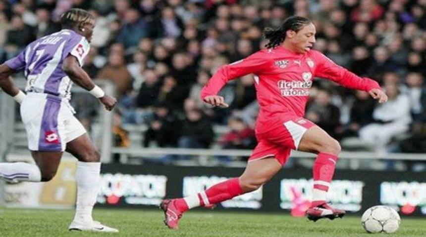 G.Saray Pino'yu bitirdi!