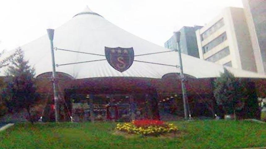 G.Saray'ın &ccedil;adırına talip!