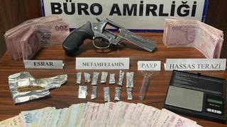 Kütahya’da uyuşturucu ticareti yapmak suçundan 1 kişi tutuklandı