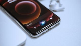 Bir kaynak, Apple'ın yeni Siri'yi ne zaman sunacağını paylaştı