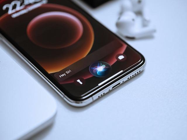 Bir kaynak, Apple'ın yeni Siri'yi ne zaman sunacağını paylaştı