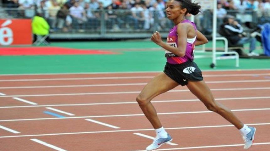 Elvan 10 bin metrede Avrupa şampiyonu!