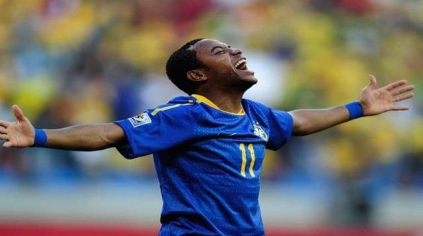 Kara Kartal Robinho'yu bitiriyor!