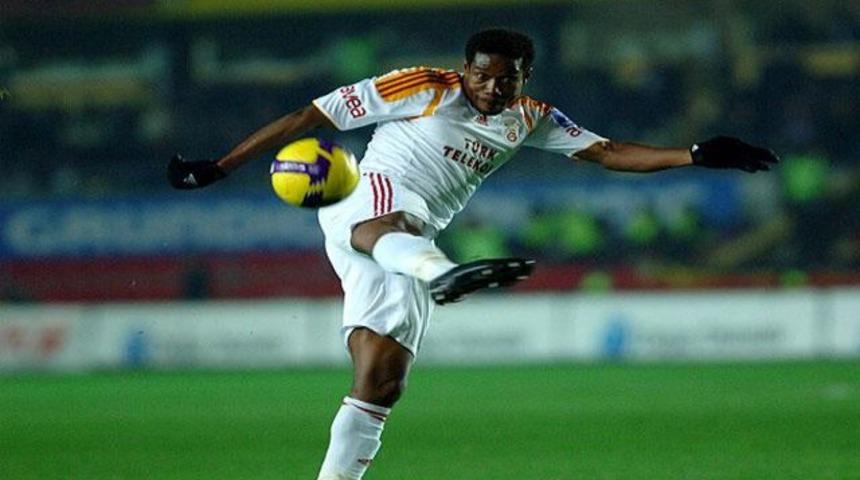 Cimbom transferde voleyi vurdu!