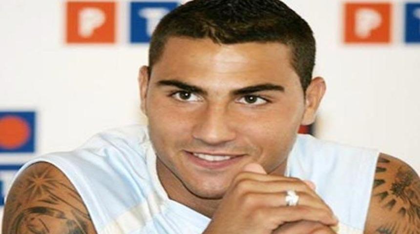 '&Ouml;zg&uuml;venimi kazandım'