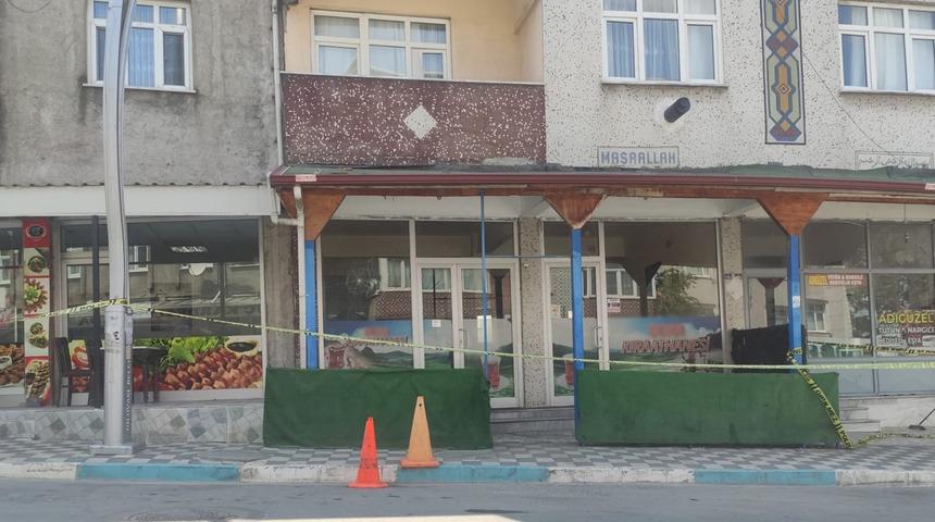 İki kardeş arasındaki kavgayı ayırmaya çalışırken silahla vuruldu, hayatını kaybetti!
