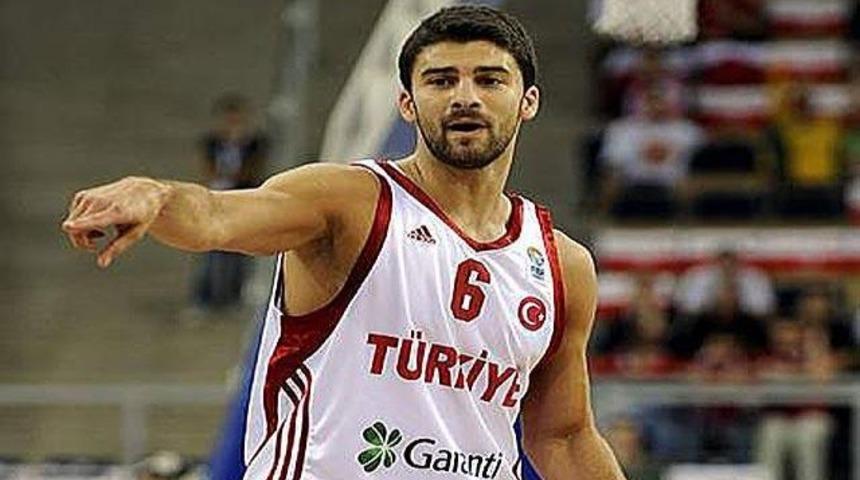 F.Bah&ccedil;e ve Milli Takımda şok!