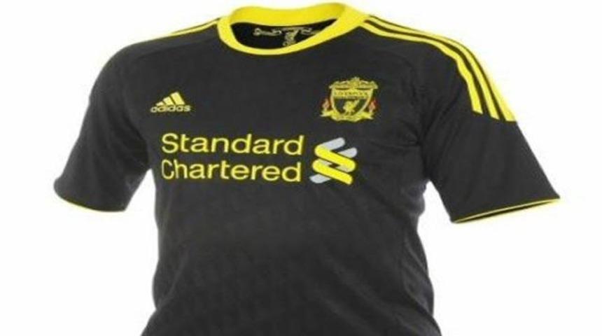 İşte &uuml;nl&uuml; takımların giyeceği formalar! (Galeri)