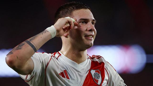 Arda Güler'e kötü haber! Real Madrid bir yıldız adayıyla daha imzaladı...