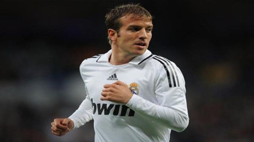 R.Madrid'liden Rijkaard'a red!