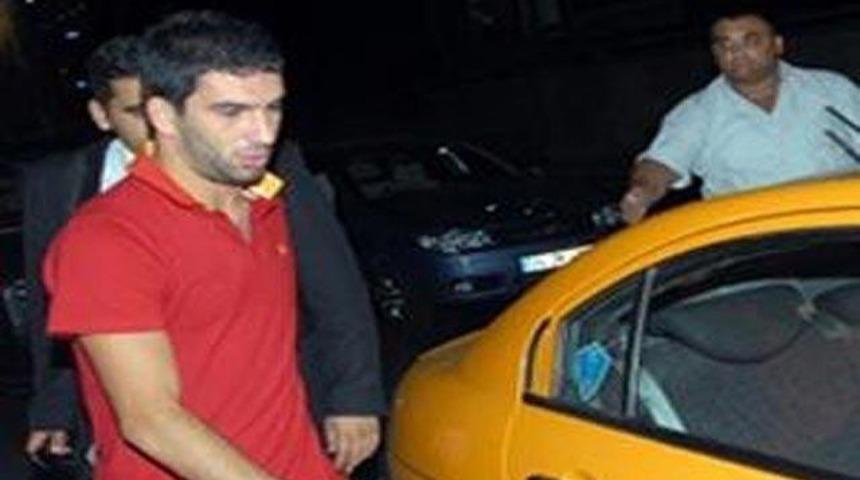 Arda havaalanından ka&ccedil;tı!