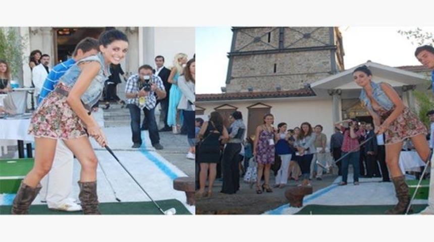 Guti'nin sevgilisi Kız Kulesi'nde golf oynadı!