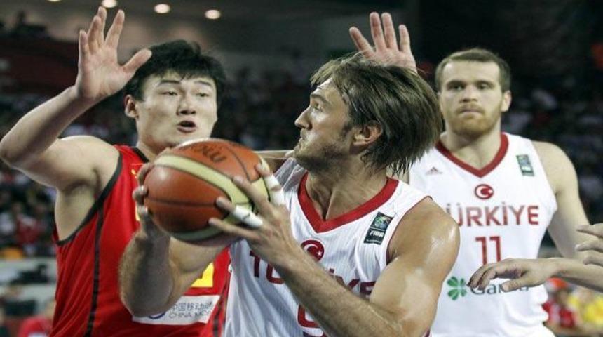 Dev Adamlar ter attı!