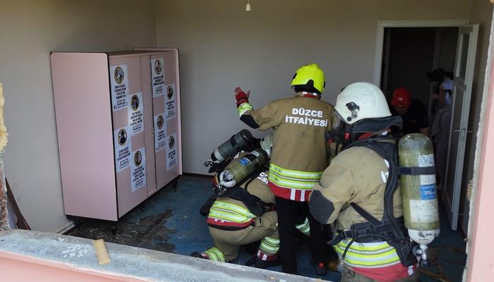 20371271-700x400 Düzce Belediyesi'nden 'Babalar Günü' sürprizi! "Bazı kahramanlar pelerin takmaz"