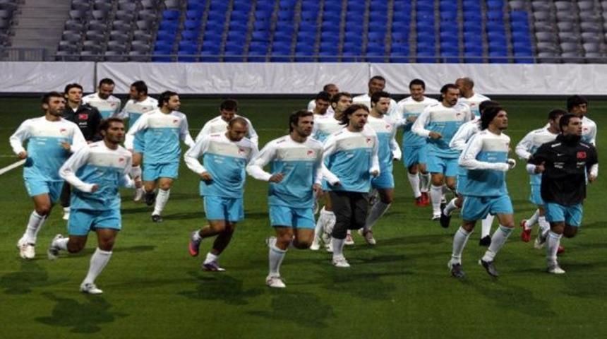 Kazakistan'da b&uuml;y&uuml;k ayıp!