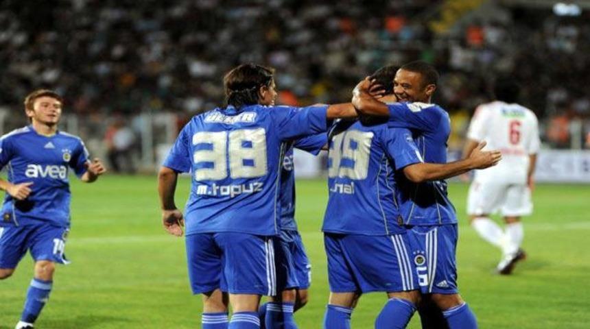 F.Bah&ccedil;e sezonun ilk kupasını aldı