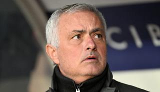 Fenerbahçe'de Jose Mourinho diken üstünde! En güvendiği isim kovuluyor...