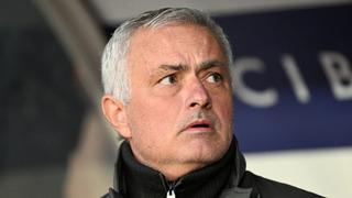 Fenerbahçe'de Jose Mourinho diken üstünde! En güvendiği isim kovuluyor...