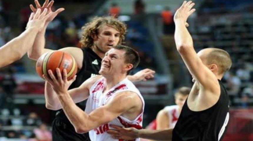 Rusya &ccedil;eyrekte!