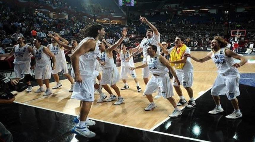 Tangocular &ccedil;eyrek finalde!