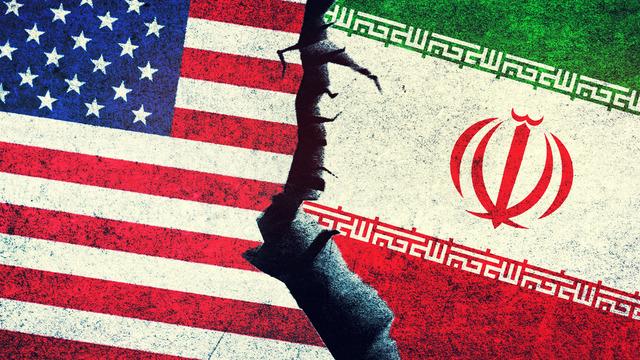 İran ABD'yi mi vuracak? 3 ülkeyi uyardılar... Bölgedeki üsler alarma geçti, savaş gemileri geliyor