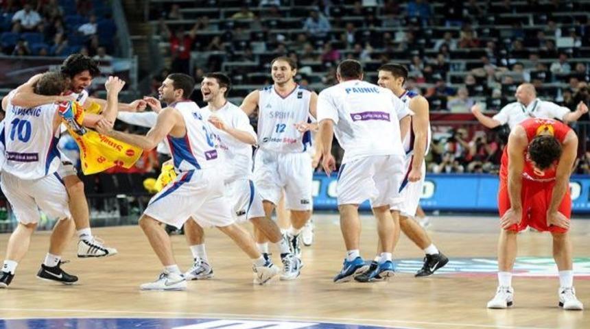 Son şampiyona Sırp tokadı!