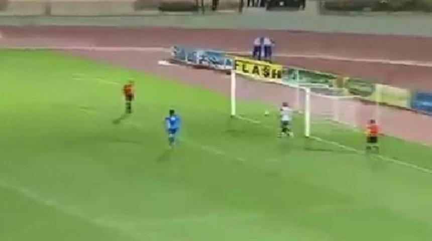 B&ouml;yle gol yenir mi? (Video)