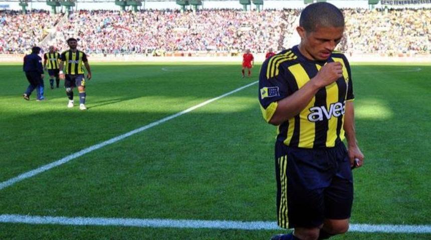 Alex, Fener'den ayrılıyor!